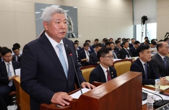 [속보] 민주당, 김홍일 방통위원장 탄핵안 당론 채택