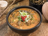 [데일리 헬스] 삼계탕만 먹는다고? 초복 보양 음식, 어떤 것들 있을까