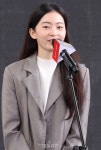 김승윤, 떨리는 야외 무대인사 [29th BIFF]
