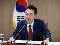 [속보] 윤 대통령 트럼프 2기에서 조선·석유화학 회복 예상