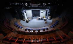사람들의 이야기가 쌓이는 공간, 산울림 소극장 [공간을 기억하다]