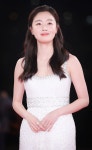 한선화, 새하얀 미모