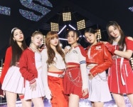 “학대당했다”…영미권 현지화 그룹에 드리운 케이팝 산업의 그림자? [D:가요 뷰]