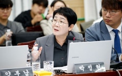국비지원 의무화 지역화폐법…민주당, 2월 의결 추진