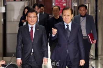권영세 비대위원장, 국민의힘 개헌 특위 1차 회의 참석