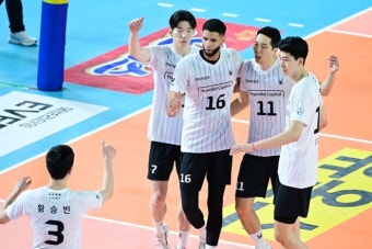 ‘두 세트만 뛰고 18점’ 레오, 박철우 넘고 V리그 통산 득점 1위