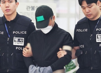 용인 일가족 살해 50대 가장 송치…