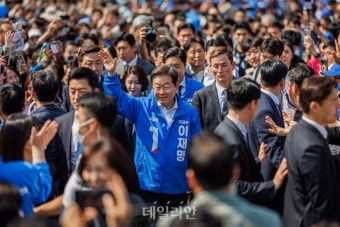 이재명 더불어민주당 대선 후보, 'K-반도체' 동탄 집중유세