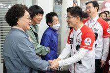 진주 찾은 김문수 국민의힘 대선 후보