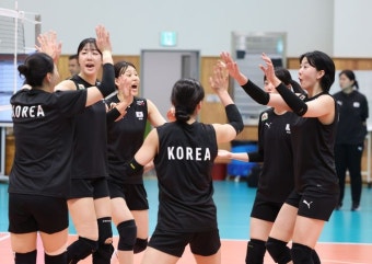 ‘꼴찌만 면하자!’ 여자배구, VNL 잔류 위한 여정 돌입