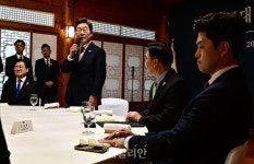 기념오찬 모두발언하는 이재명 대통령