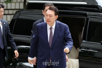 내란 우두머리 혐의 7차 공판 출석하는 윤석열