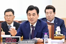 [인사청문회] 안규백, 방위병 복무 중 근무지 이탈·영창 논란에 행정착오 피해자