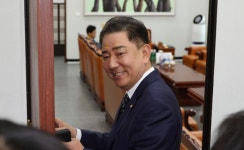 여야 원내대표 빈손 회동…김병기 