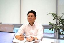 [D-피플라운지] 웰코어 장착한 웰컴저축은행…IT금융 새 판 짜기