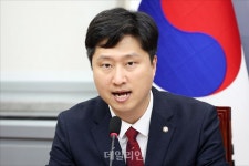발언하는 우재준 국민의힘 청년 최고위원