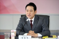 '평생당원' 만난 장동혁 