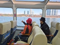 날씨 좋고 풍경 좋고, 안 탈 이유 없죠…시민 발길 이끈 한강버스 [데일리안이 간다 131]