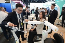 피앤에스로보틱스, 어깨 재활 로봇 힐러봇 국내 첫 공개