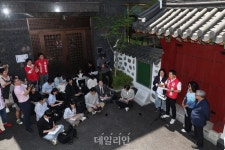 [6·3 픽] 행당동아기씨당 방문한 오세훈 국민의힘 서울시장 후보
