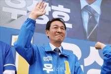 앤투어원주지사 | [6·3 픽] 우상호 더불어민주당 강원도지사 후보, 원주 선거유세