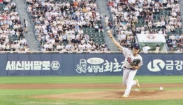 “오오!” MLB 스카우트들도 놀란 160km짜리 맞대결 [곽빈 vs 안우진]
