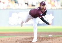 “오오!” MLB 스카우트들도 놀란 160km짜리 맞대결 [곽빈 vs 안우진]