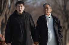 '피터팬 아빠' 걱정에 답한 정부…