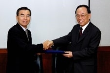 SK㈜, 인천정유 인수 MOU 체결