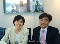 [인터뷰] 공증인가·법무법인 한울 이경우·최일숙 공동대표변호사