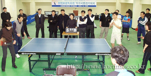 서울중앙지법 탁구동호회, 현정화 감독 초청 시범경기