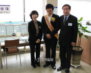 서인천세무서 찾은 미친 존재감, 배우 성동일