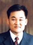 [관세청의 숨은 일꾼]서울세관 환급심사과 김준 관세행정관장기 체납과 끈질긴 사투…한번 물면 안 놓는 불독