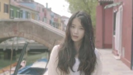 아이유 하루끝,음원차트 1위,통통튀는 리듬짱