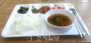[세종시 Now!]핫도그 백반?…세종청사 구내식당 밥맛 너무 없다