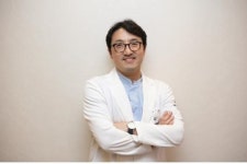 매직피부과에서 안전한 녹는실 이용한 하이코성형 받으세요!