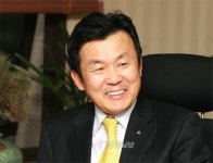 [사람을 만나다, 生生 Talk] 최철규 젠스필드CC 대표 골프활성화, 세금부터 줄여야