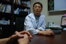너무 휘어서 걱정인 ‘음경만곡증’ … 이렇게 치료하세요