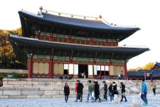 SEOUL 테마여행 ④ [서울 3大고궁] 건축美에 반하고 정원香에 취하고