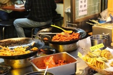 SEOUL 테마여행⑨ [서울 전통시장] 골목마다 맛집·멋집…구수한 인정은 덤