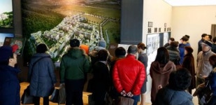 강남권 뉴스테이 e편한세상 테라스 위례 1만5천명 운집