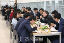 [나성동 Story] 논어에 마음을 담아…국세청장의 특별한 소통 Day