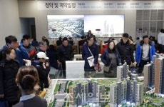 e편한세상 서울대, 남양주, 밀양...주말 4만명 운집