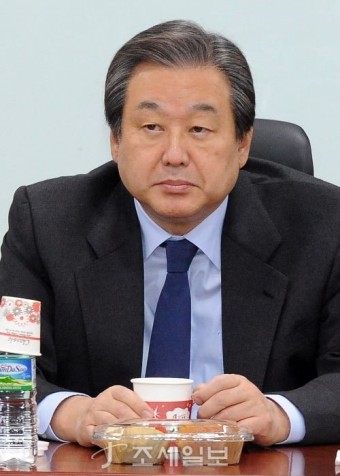 [포토]개혁보수신당 창당추진위 회의 참석한 김무성