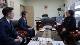 [나성동 Story] 한파 속 보육원 찾은 김봉래 국세청 차장