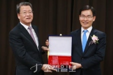 [나성동 25시] 정든 국세청 떠나는 이재락…그동안 정말 감사했습니다