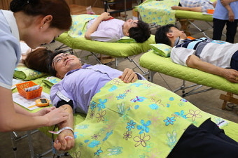 권덕철 차관 외 복지부 직원들, 휴가전 단체 헌혈