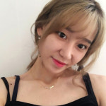 효리네 민박 정담이, SNS 통해 일상사진 공개…독보적 쇄골라인