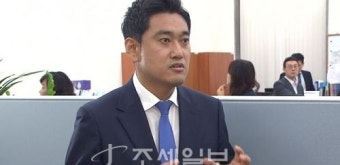 문희상 의장, 오신환 사보임 허가…한국당·吳, 효력정지 가처분 신청 '맞대응'
