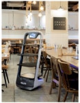 외식업계, 서빙로봇이 효자… 비대면 서비스에 효율까지
